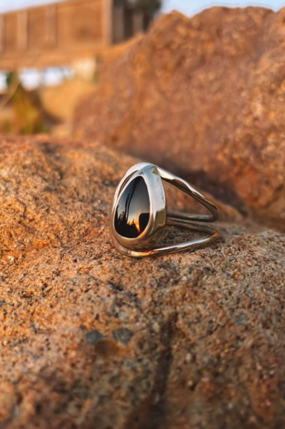 Onyx Single Stone Ring