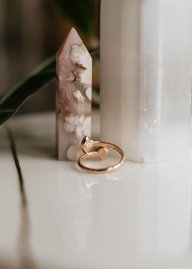 Mother of Pearl + Diamonds in 14k gold Ring